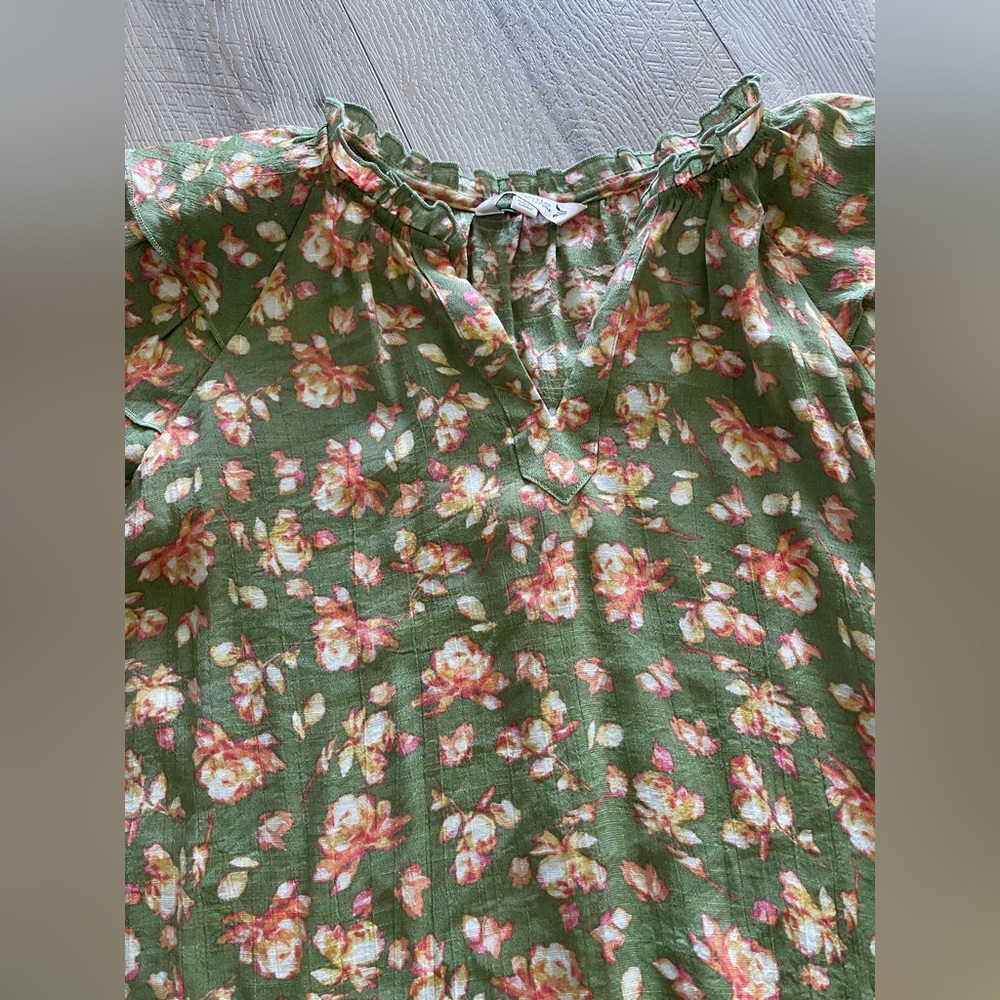 Nanette Lepore Green Floral Blouse - Picture 2 of 5
